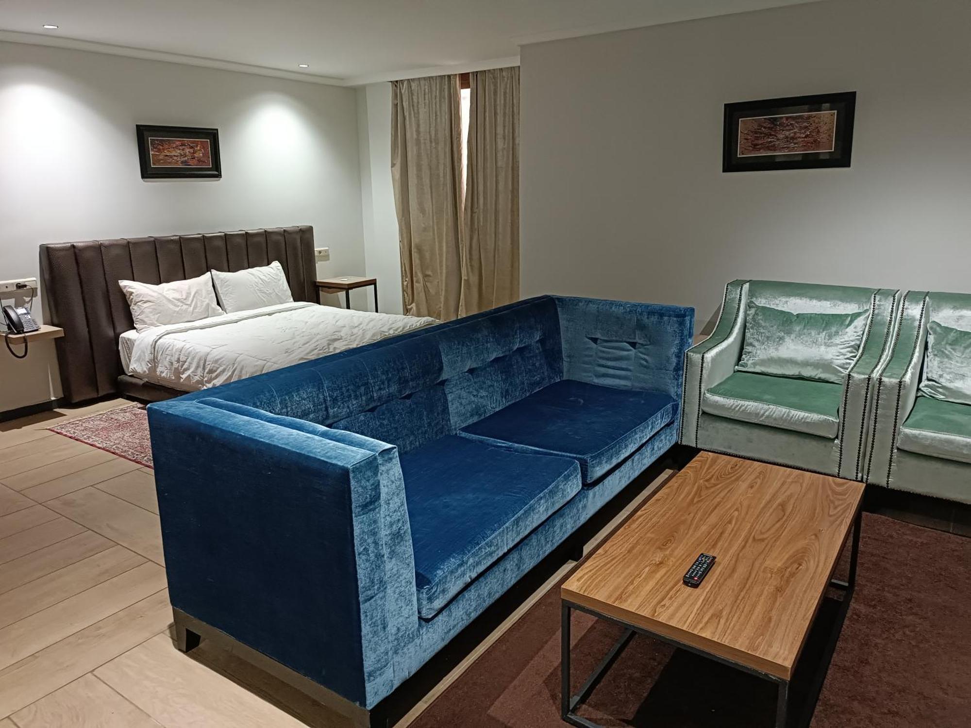 נאדור Hotel Dar Al Oumda מראה חיצוני תמונה